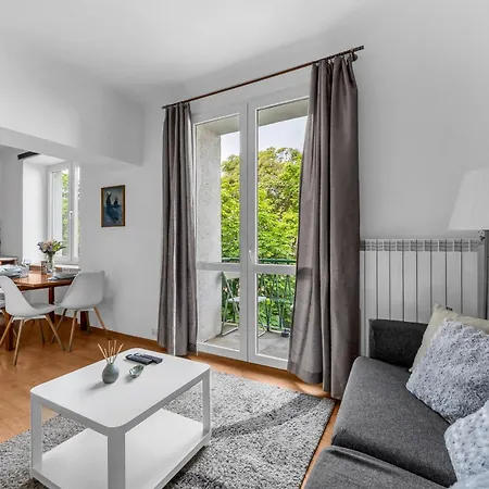 Appartement Ochota - Balcony - By Rentujemy *