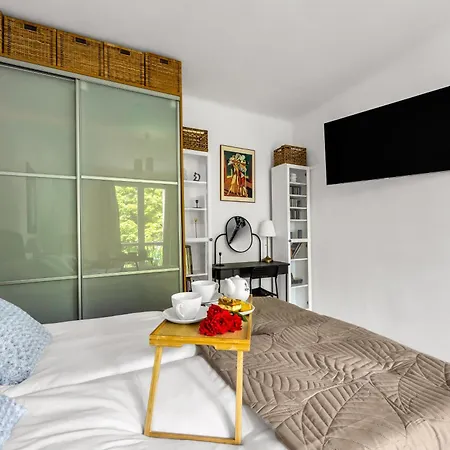 Appartement Ochota - Balcony - By Rentujemy