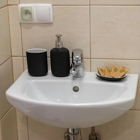 Appartement Ochota - Balcony - By Rentujemy *